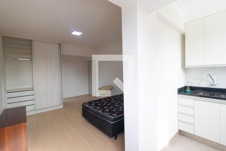 Vista de kitnet/studio para alugar com 1 quarto, 32m² em Centro, Campinas