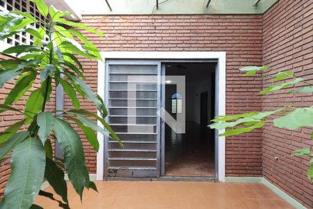 Varanda de casa para alugar com 3 quartos, 272m² em Jardim Macedo, Ribeirão Preto