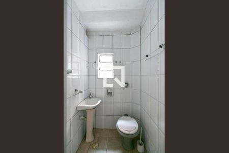 Banheiro de casa para alugar com 1 quarto, 23m² em Vila Jacuí, São Paulo