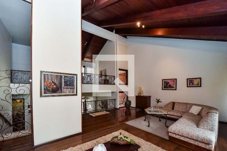 Sala 1 de casa à venda com 3 quartos, 400m² em São Geraldo, Porto Alegre