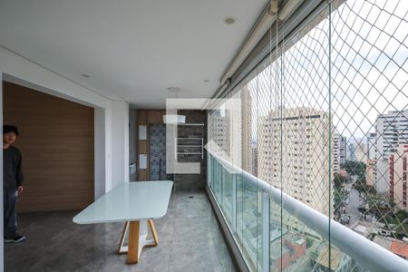 Varanda de apartamento para alugar com 2 quartos, 74m² em Aclimação, São Paulo