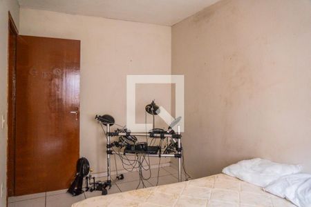 Quarto 2 de apartamento para alugar com 2 quartos, 51m² em Chapéu do Sol, Porto Alegre
