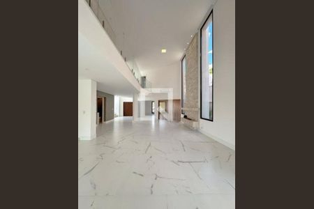 Casa à venda com 4 quartos, 640m² em Alphaville Residencial Um, Barueri