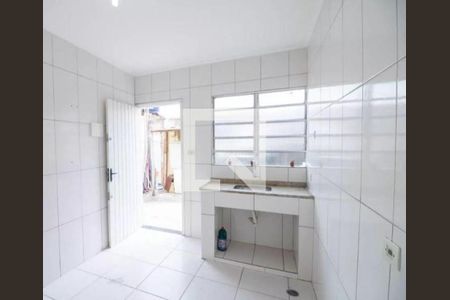 Casa para alugar com 1 quarto, 32m² em Utinga, Santo André