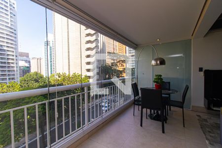 Varanda de apartamento para alugar com 1 quarto, 55m² em Cerqueira César, São Paulo