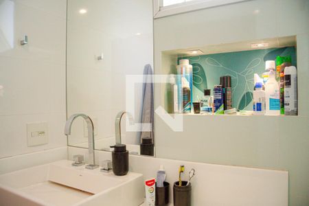 Apartamento à venda com 94m², 2 quartos e 2 vagas Apartamento à venda com 94m², 2 quartos e 2 vagasBanheiro 2