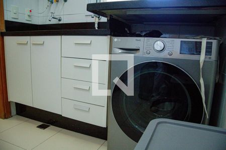 Apartamento à venda com 94m², 2 quartos e 2 vagas Apartamento à venda com 94m², 2 quartos e 2 vagasÁrea de Serviço