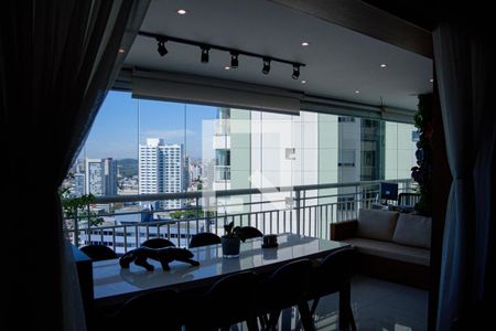 Apartamento à venda com 94m², 2 quartos e 2 vagas Apartamento à venda com 94m², 2 quartos e 2 vagasVaranda gourmet