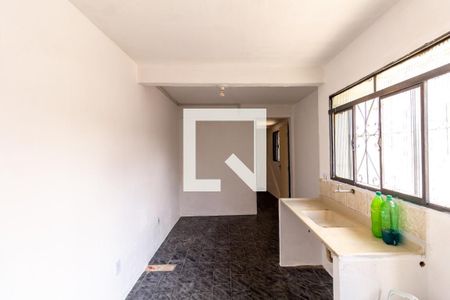 Cozinha de casa para alugar com 1 quarto, 32m² em Itaquera, São Paulo