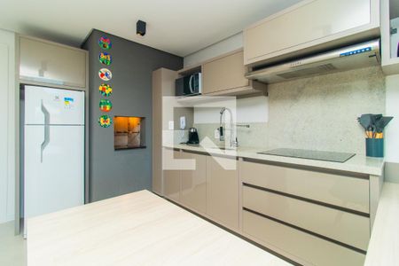 Cozinha  de apartamento para alugar com 1 quarto, 59m² em Azenha, Porto Alegre