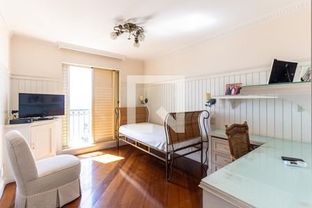 Apartamento para alugar com 317m², 4 quartos e 5 vagas Apartamento para alugar com 317m², 4 quartos e 5 vagasSuíte 3 - Quarto