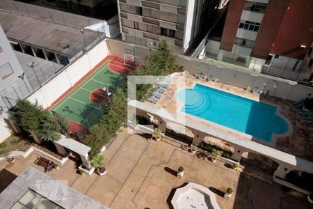 Apartamento para alugar com 317m², 4 quartos e 5 vagas Apartamento para alugar com 317m², 4 quartos e 5 vagasQuadra
