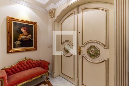 Apartamento para alugar com 317m², 4 quartos e 5 vagas Apartamento para alugar com 317m², 4 quartos e 5 vagasEntrada