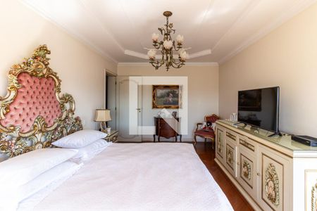 Apartamento para alugar com 317m², 4 quartos e 5 vagas Apartamento para alugar com 317m², 4 quartos e 5 vagasSuíte 4 -Quarto