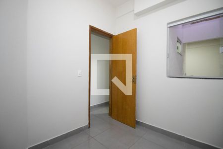 Quarto 1 de apartamento para alugar com 2 quartos, 68m² em Setor Habitacional Vicente Pires, Brasília