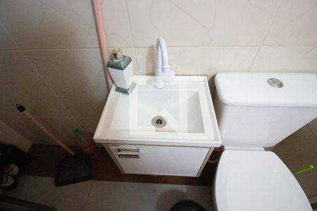 Lavabo de casa à venda com 7 quartos, 150m² em Conjunto Residencial José Bonifácio, São Paulo