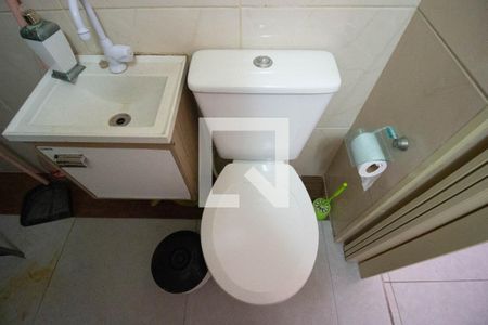 Lavabo de casa à venda com 7 quartos, 150m² em Conjunto Residencial José Bonifácio, São Paulo