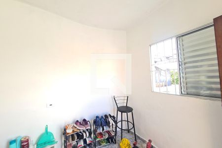 Quarto 2 de casa para alugar com 2 quartos, 200m² em Jardim Novo Carrão, São Paulo