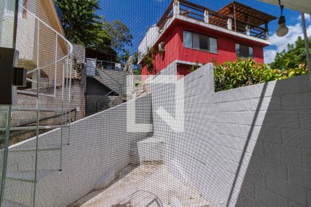 Casa à venda com 150m², 3 quartos e 1 vaga Casa à venda com 150m², 3 quartos e 1 vagaÁrea Externa