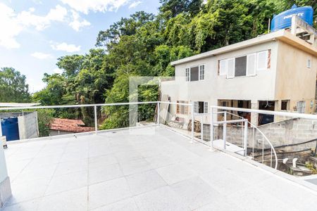 Casa à venda com 150m², 3 quartos e 1 vaga Casa à venda com 150m², 3 quartos e 1 vagaÁrea externa
