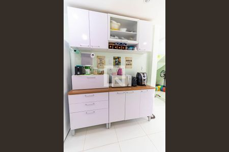 Casa à venda com 150m², 3 quartos e 1 vaga Casa à venda com 150m², 3 quartos e 1 vagaCozinha