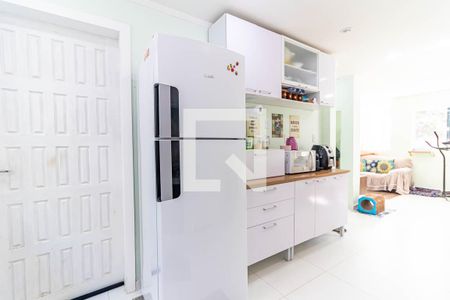 Casa à venda com 150m², 3 quartos e 1 vaga Casa à venda com 150m², 3 quartos e 1 vagaCozinha