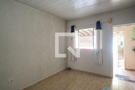 Casa à venda com 120m², 3 quartos e 2 vagasSala