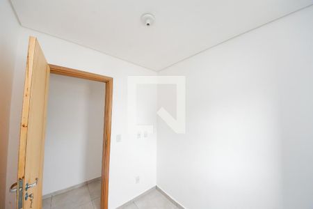Quarto 1 de apartamento para alugar com 2 quartos, 40m² em Vila dos Minerios, São Paulo