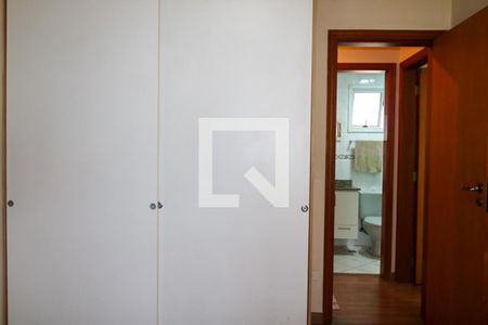 Quarto de apartamento à venda com 3 quartos, 104m² em Santa Maria, São Caetano do Sul