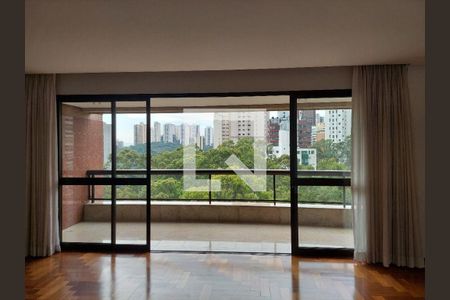 Apartamento à venda com 4 quartos, 227m² em Vila Suzana, São Paulo