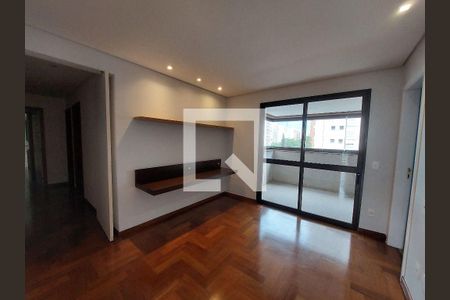 Apartamento à venda com 4 quartos, 227m² em Vila Suzana, São Paulo