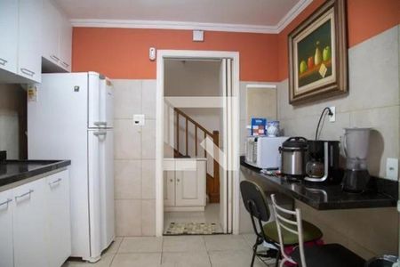 Casa à venda com 5 quartos, 170m² em Vila Mariana, São Paulo