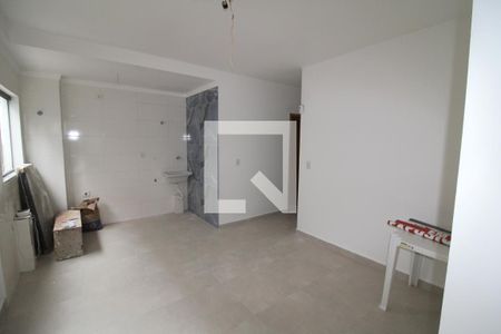 Sala / Cozinha / Área de Serviço de apartamento para alugar com 2 quartos, 25m² em Vila Nivi, São Paulo