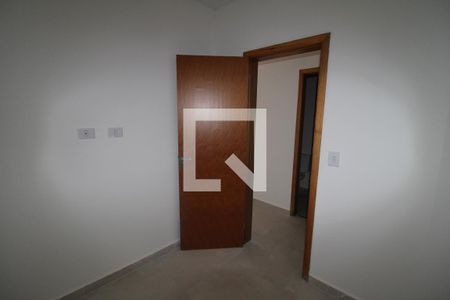 Quarto 1 de apartamento para alugar com 2 quartos, 25m² em Vila Nivi, São Paulo