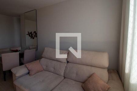 Sala de apartamento à venda com 2 quartos, 55m² em Jardim Ester Yolanda, São Paulo