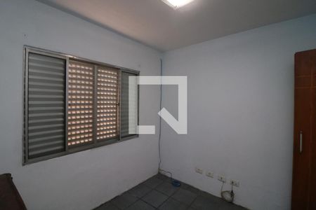 Quarto de casa para alugar com 3 quartos, 150m² em Vila Nova York, São Paulo