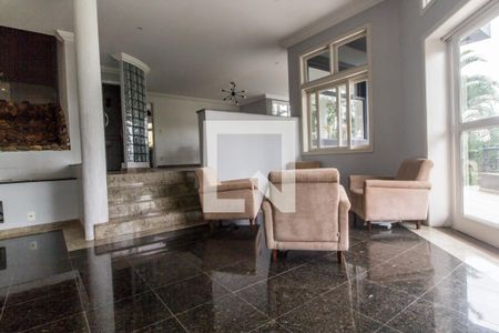 Sala de casa de condomínio para alugar com 5 quartos, 700m² em Alphaville, Santana de Parnaíba