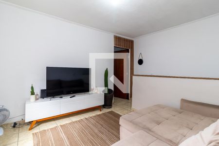 Sala de Estar de casa para alugar com 2 quartos, 80m² em Vila Continental, São Paulo