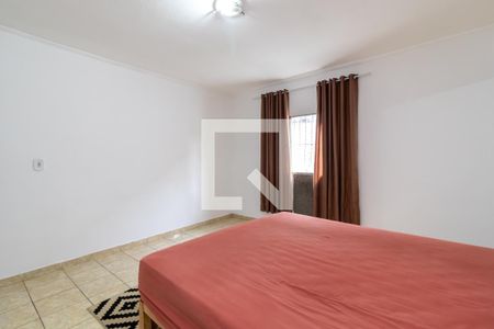 Quarto 1 de casa para alugar com 2 quartos, 80m² em Vila Continental, São Paulo