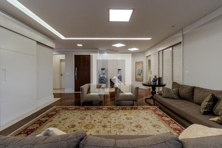 Sala de apartamento à venda com 3 quartos, 213m² em Vila Suzana, São Paulo