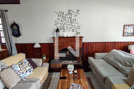 Sala de casa de condomínio à venda com 5 quartos, 347m² em Taquara, Rio de Janeiro