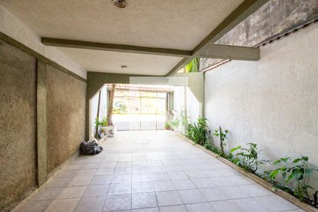 Vista da Sala de casa à venda com 5 quartos, 325m² em Jardim Vila Galvao, Guarulhos