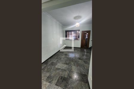 Detalhe Sala de casa para alugar com 2 quartos, 90m² em Vila Matias, Santos