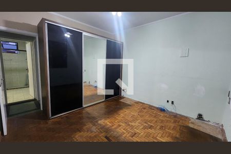 Quarto 1 de casa para alugar com 2 quartos, 90m² em Vila Matias, Santos
