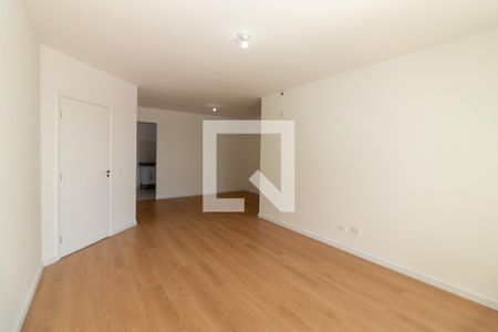 Sala de apartamento para alugar com 4 quartos, 125m² em Jardim Santa Bárbara, Embu das Artes