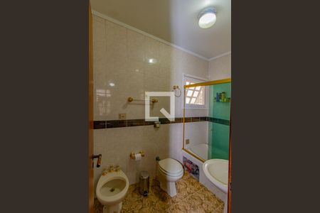 Casa para alugar com 200m², 3 quartos e 3 vagas Casa para alugar com 200m², 3 quartos e 3 vagasDetalhe do banheiro