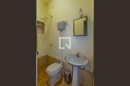 Casa para alugar com 200m², 3 quartos e 3 vagas Casa para alugar com 200m², 3 quartos e 3 vagasBanheiro garagem