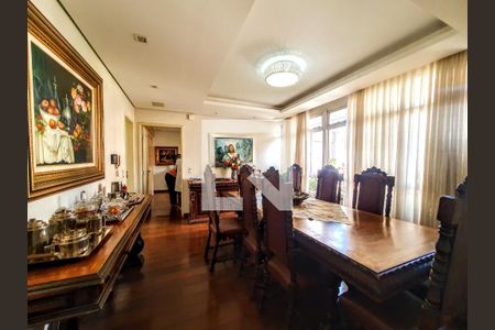 Sala de apartamento à venda com 4 quartos, 180m² em Santo Antônio, Belo Horizonte