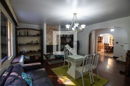 Sala de casa para alugar com 4 quartos, 249m² em Chácara Monte Alegre, São Paulo