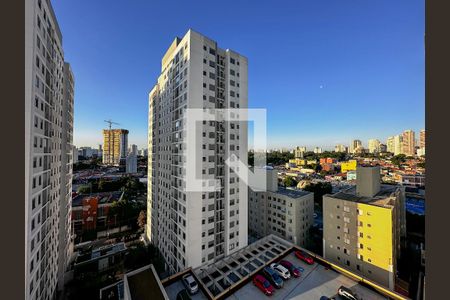 Vista de apartamento à venda com 2 quartos, 43m² em Santo Amaro, São Paulo